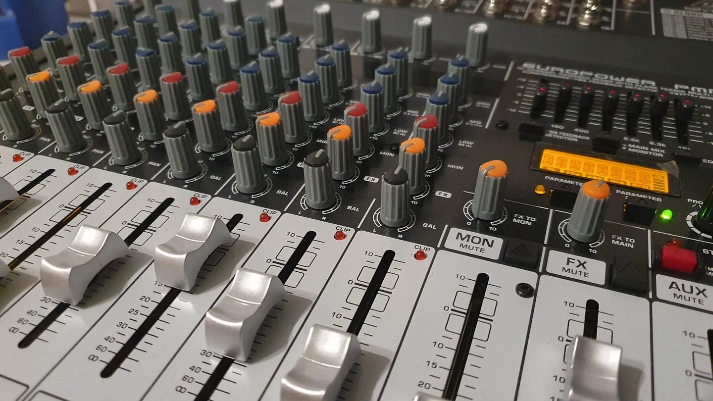 Behringer Powermixer Europower PMP 500